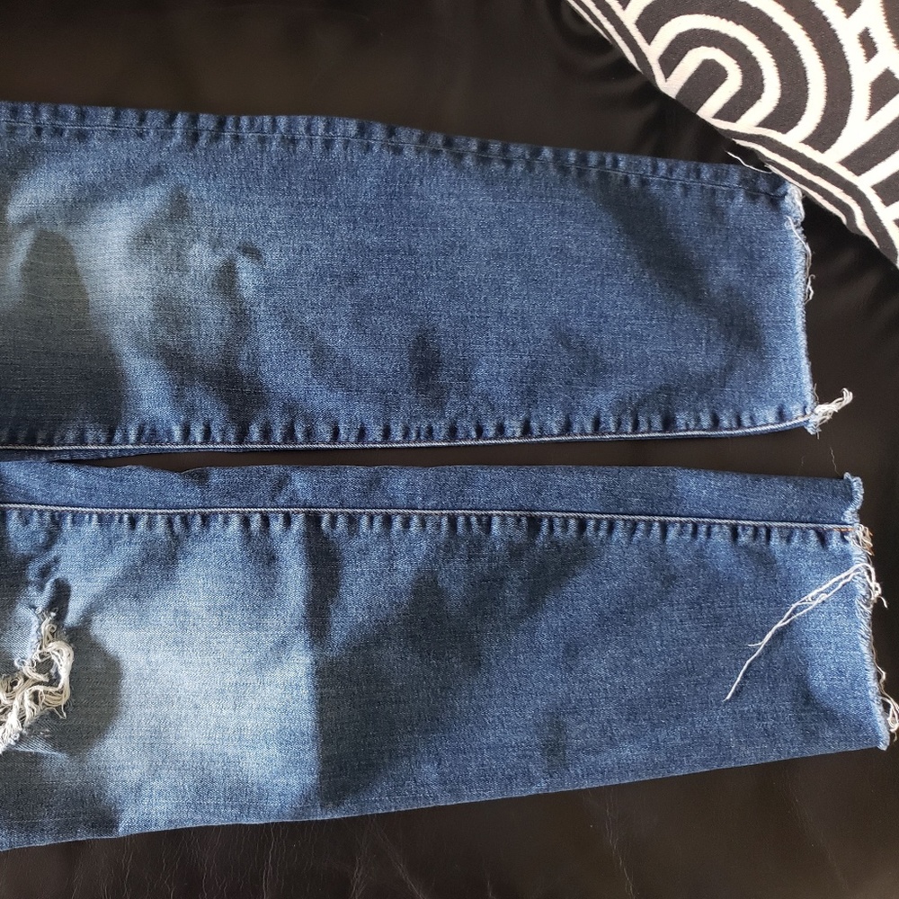 Universal Thread Mid-Rise Jean - image 3